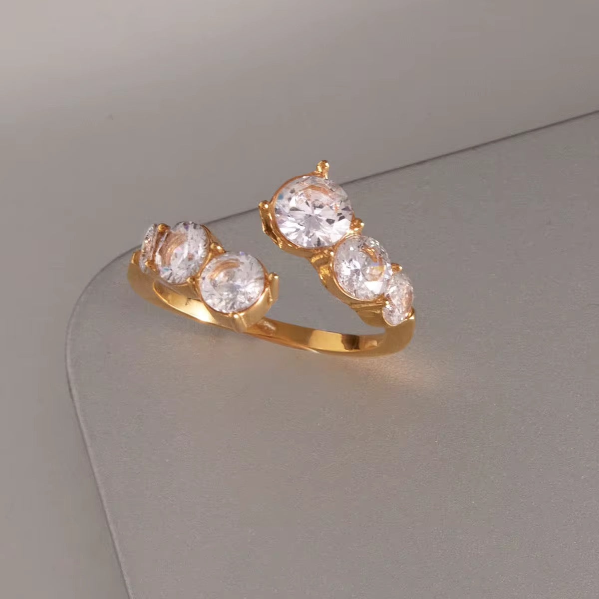 Everyday classic ring