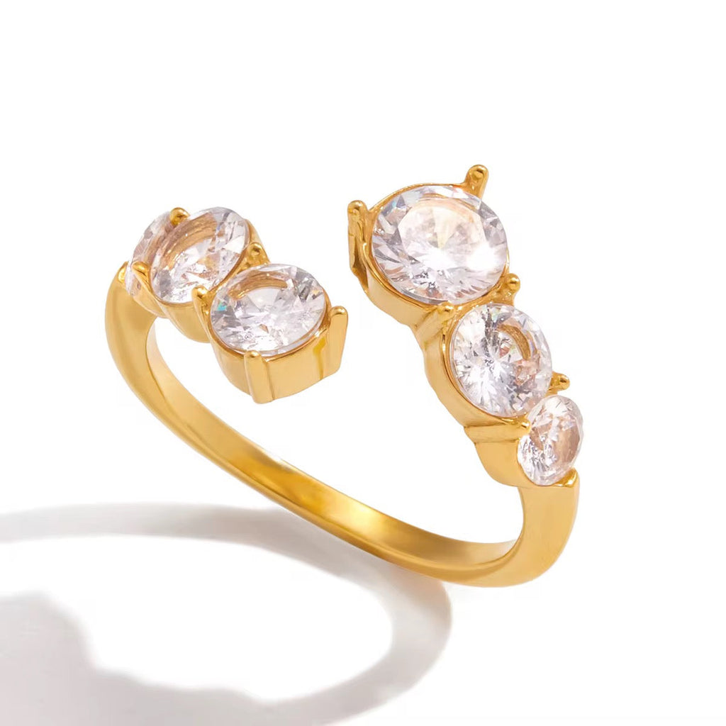 Everyday classic ring